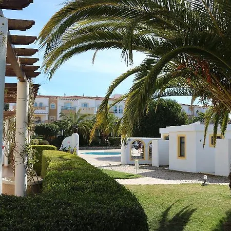 Cvl Club House Hotel Luz